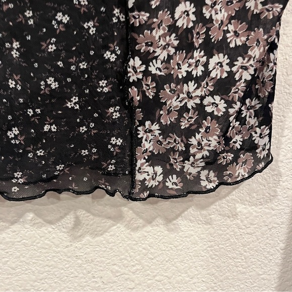 Garage size small Y2K grunge Floral Patchwork Long Sleeve Top - Picture 8 of 9